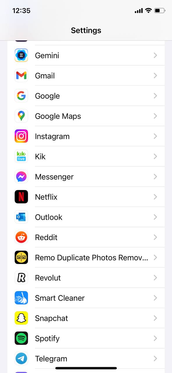 find netflix app in settings